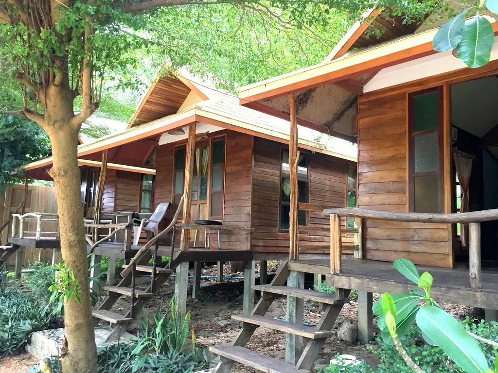 Baan Pha Nin Mung Korn Leilighet Rayong Eksteriør bilde